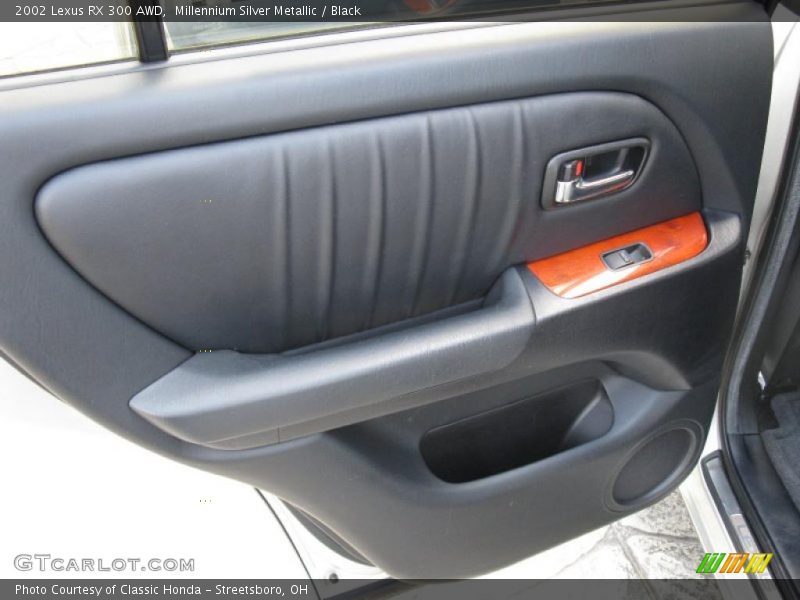 Millennium Silver Metallic / Black 2002 Lexus RX 300 AWD