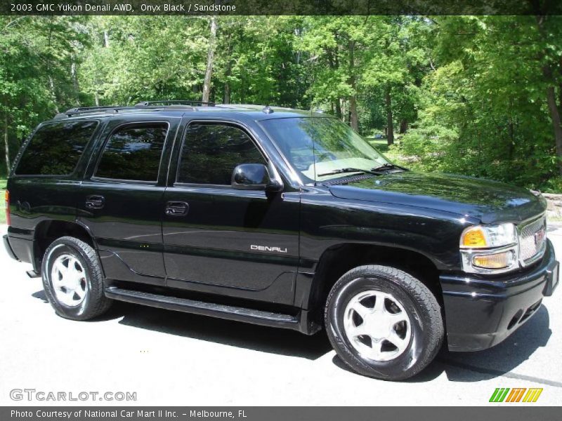 Onyx Black / Sandstone 2003 GMC Yukon Denali AWD