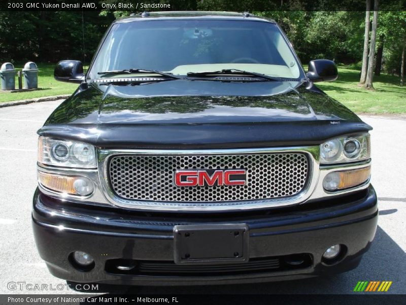 Onyx Black / Sandstone 2003 GMC Yukon Denali AWD