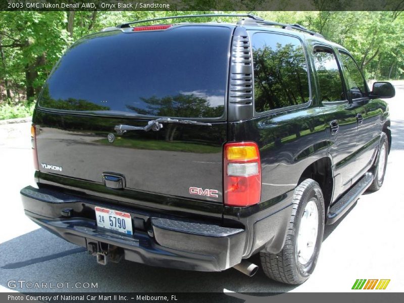 Onyx Black / Sandstone 2003 GMC Yukon Denali AWD