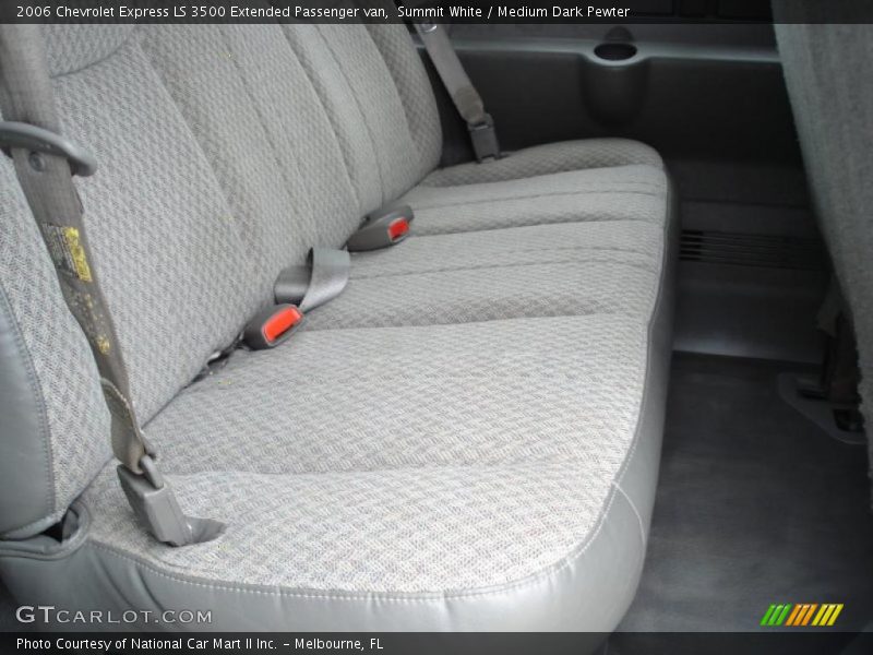 Summit White / Medium Dark Pewter 2006 Chevrolet Express LS 3500 Extended Passenger van