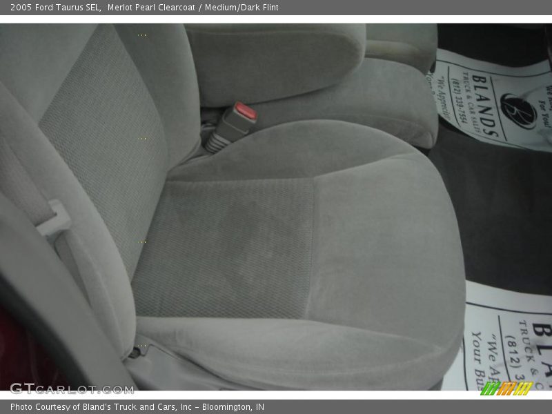 Merlot Pearl Clearcoat / Medium/Dark Flint 2005 Ford Taurus SEL