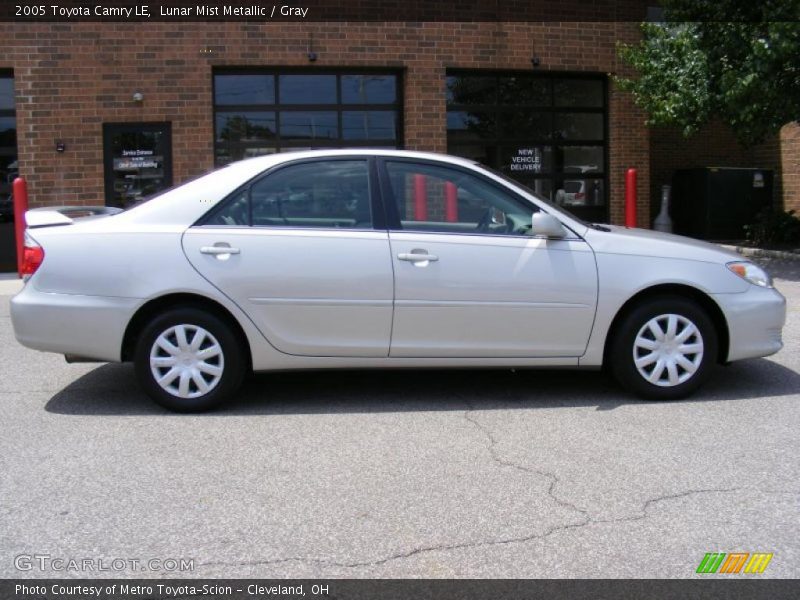 Lunar Mist Metallic / Gray 2005 Toyota Camry LE