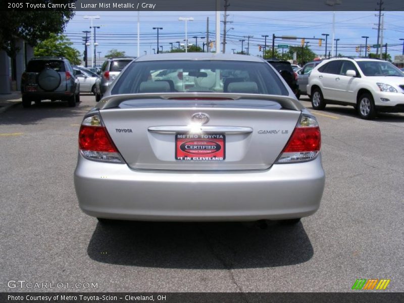 Lunar Mist Metallic / Gray 2005 Toyota Camry LE