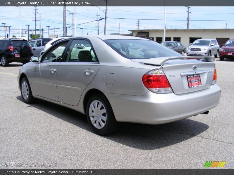 Lunar Mist Metallic / Gray 2005 Toyota Camry LE