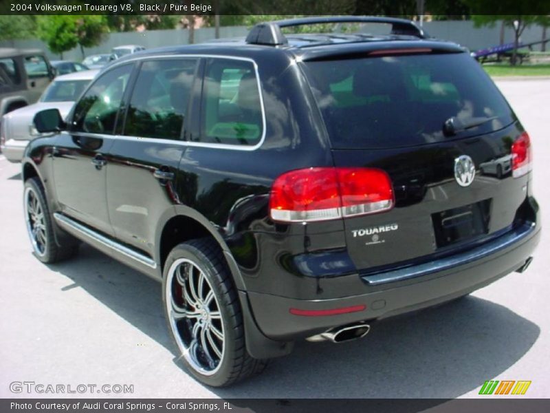 Black / Pure Beige 2004 Volkswagen Touareg V8