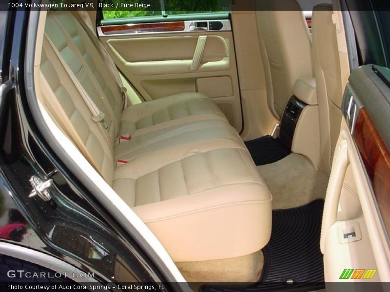 Black / Pure Beige 2004 Volkswagen Touareg V8