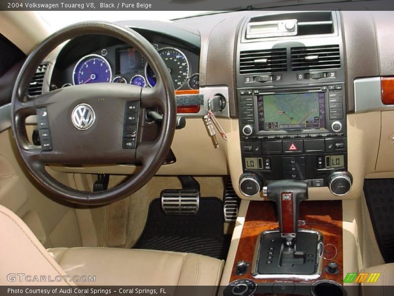 Black / Pure Beige 2004 Volkswagen Touareg V8