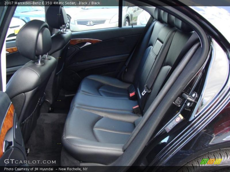 Black / Black 2007 Mercedes-Benz E 350 4Matic Sedan