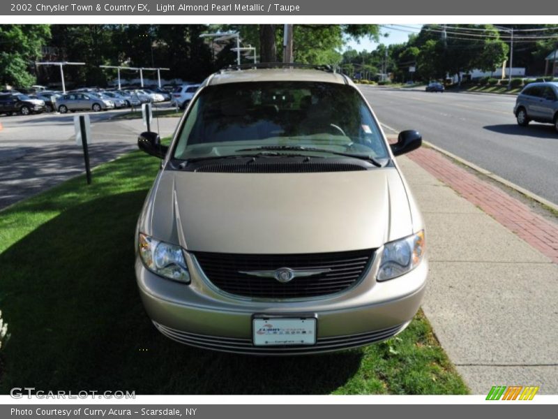 Light Almond Pearl Metallic / Taupe 2002 Chrysler Town & Country EX