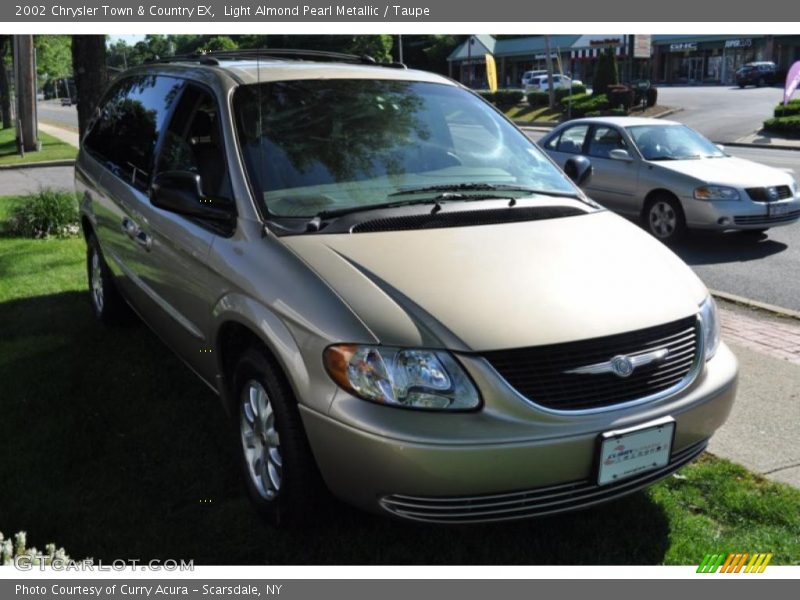 Light Almond Pearl Metallic / Taupe 2002 Chrysler Town & Country EX