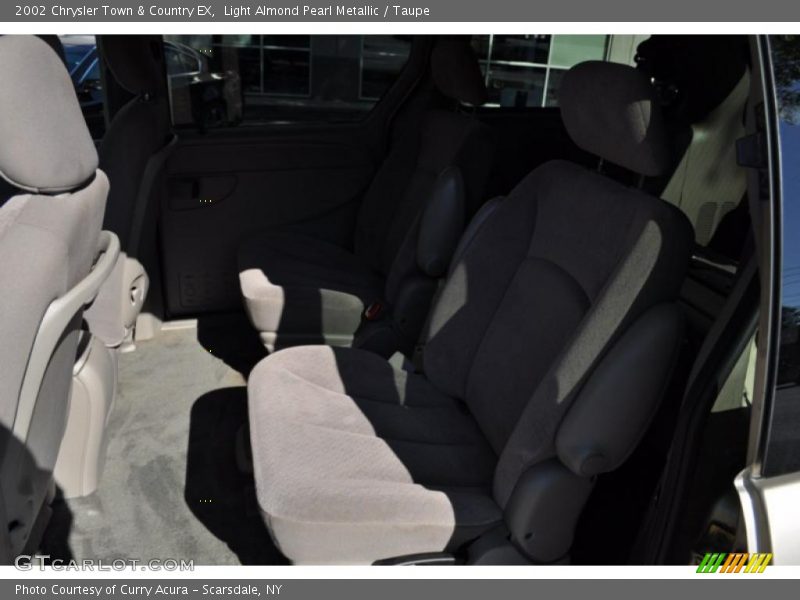 Light Almond Pearl Metallic / Taupe 2002 Chrysler Town & Country EX