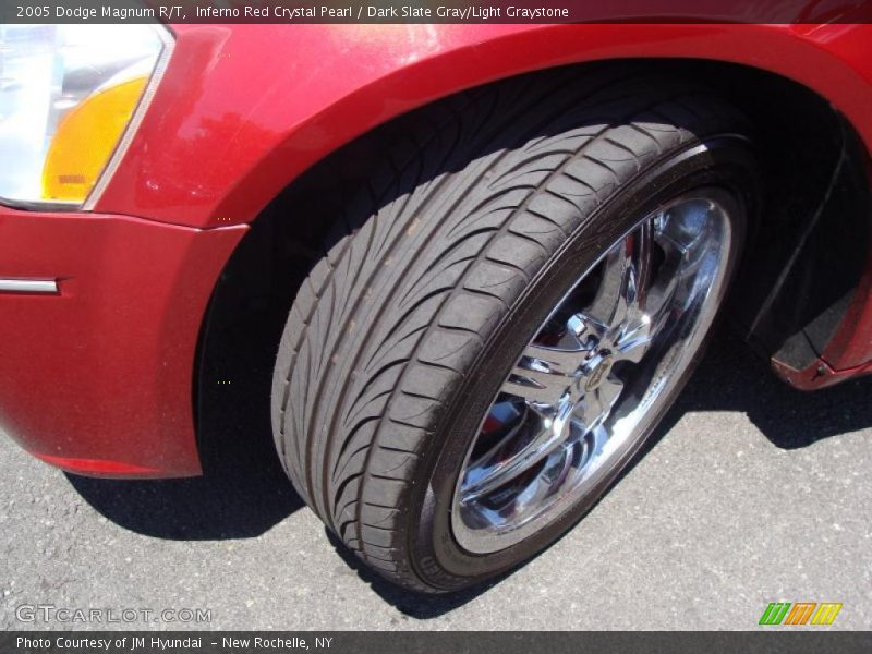 Inferno Red Crystal Pearl / Dark Slate Gray/Light Graystone 2005 Dodge Magnum R/T