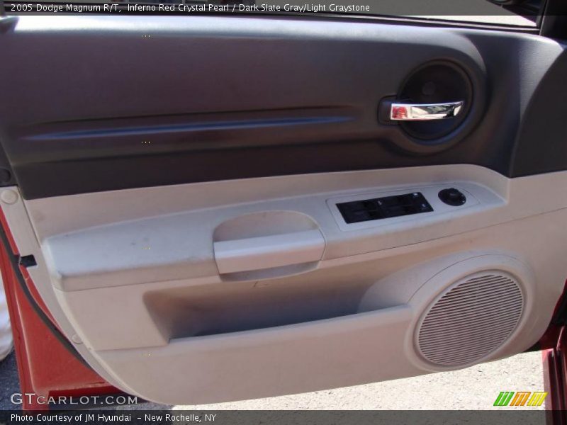 Inferno Red Crystal Pearl / Dark Slate Gray/Light Graystone 2005 Dodge Magnum R/T