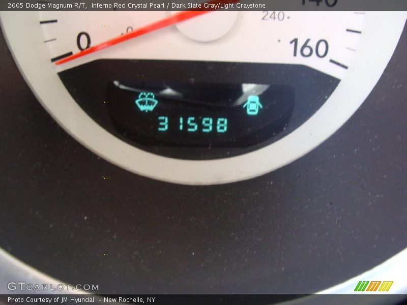 Inferno Red Crystal Pearl / Dark Slate Gray/Light Graystone 2005 Dodge Magnum R/T