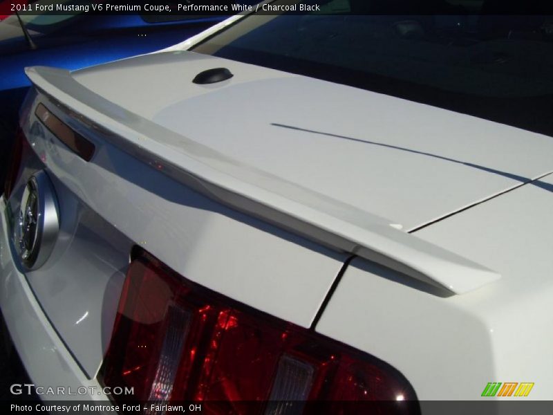 Performance White / Charcoal Black 2011 Ford Mustang V6 Premium Coupe