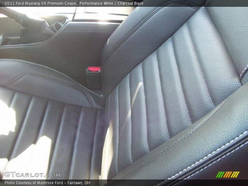 Performance White / Charcoal Black 2011 Ford Mustang V6 Premium Coupe