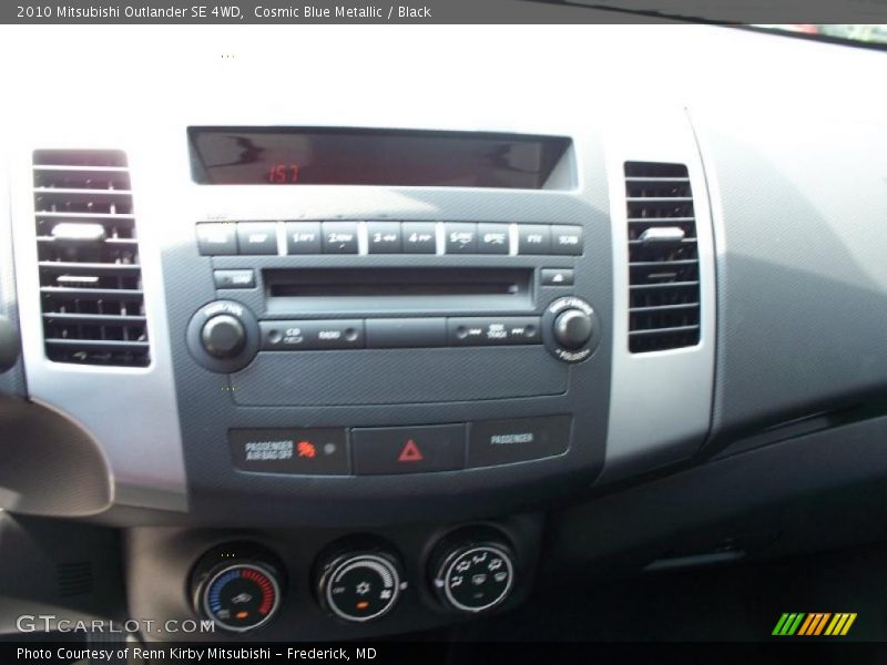 Cosmic Blue Metallic / Black 2010 Mitsubishi Outlander SE 4WD