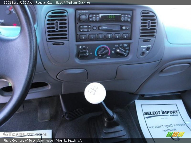 Black / Medium Graphite 2002 Ford F150 Sport Regular Cab