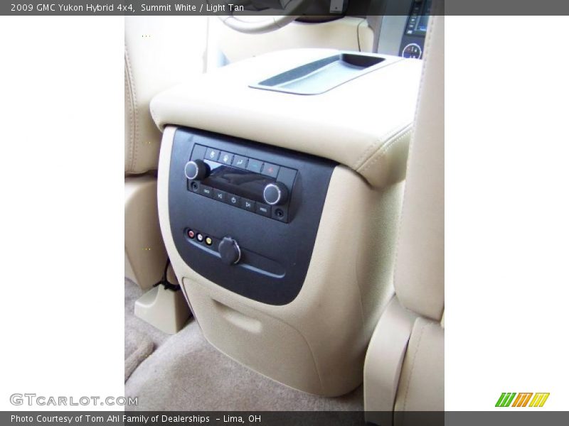 Summit White / Light Tan 2009 GMC Yukon Hybrid 4x4
