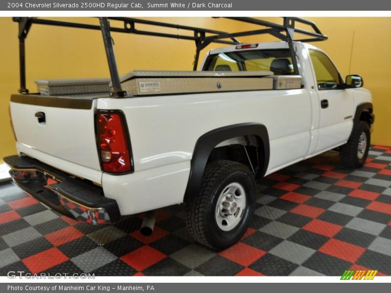 Summit White / Dark Charcoal 2004 Chevrolet Silverado 2500HD Regular Cab