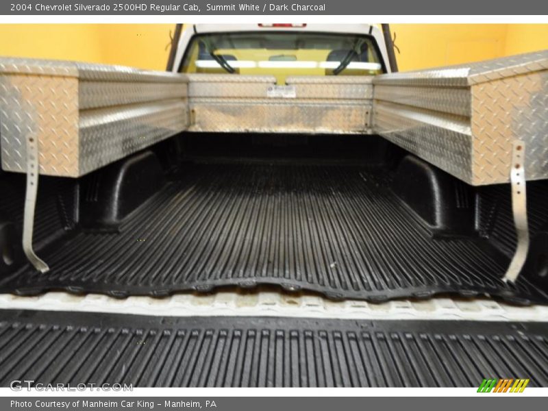 Summit White / Dark Charcoal 2004 Chevrolet Silverado 2500HD Regular Cab