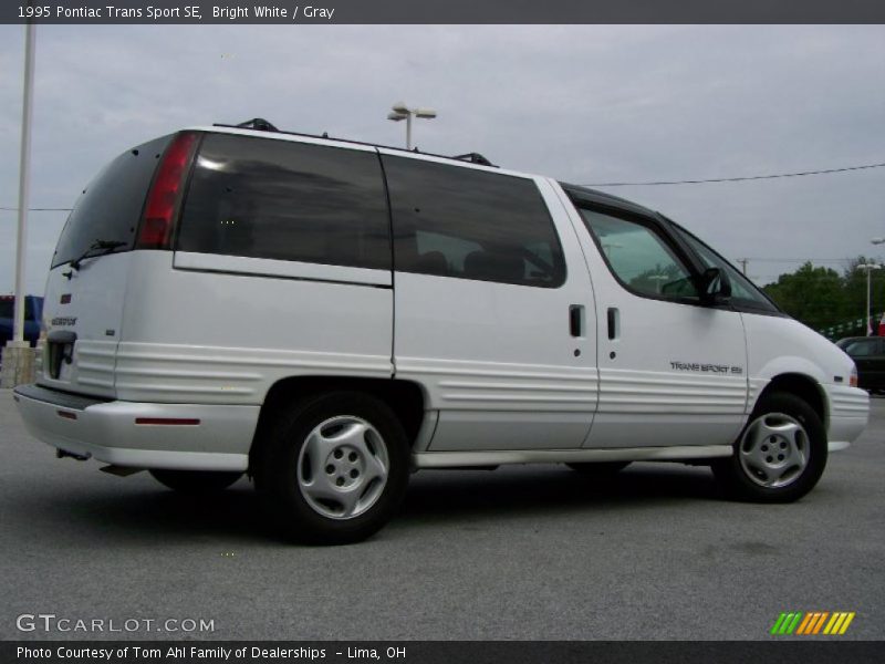 Bright White / Gray 1995 Pontiac Trans Sport SE