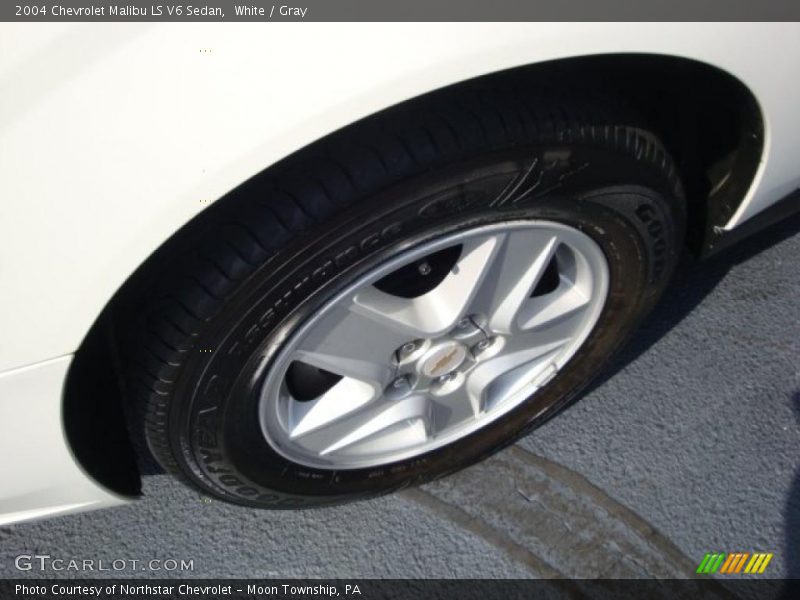 White / Gray 2004 Chevrolet Malibu LS V6 Sedan