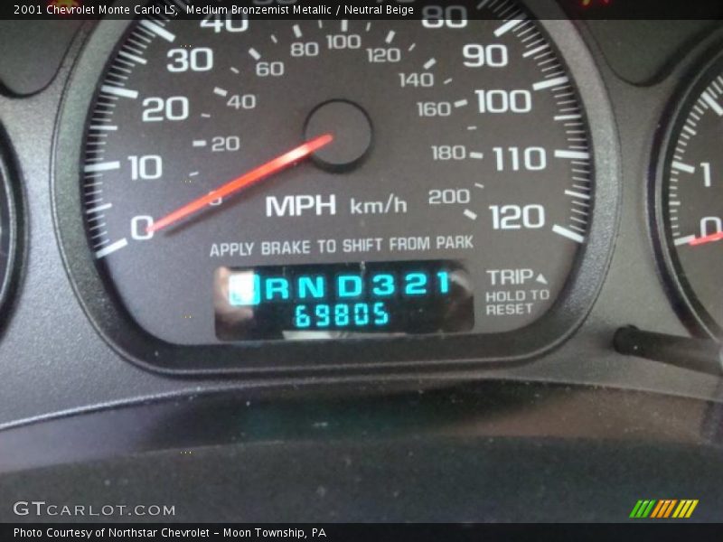 Medium Bronzemist Metallic / Neutral Beige 2001 Chevrolet Monte Carlo LS