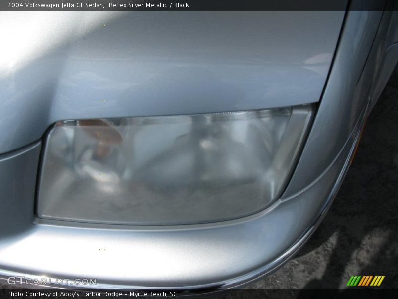 Reflex Silver Metallic / Black 2004 Volkswagen Jetta GL Sedan