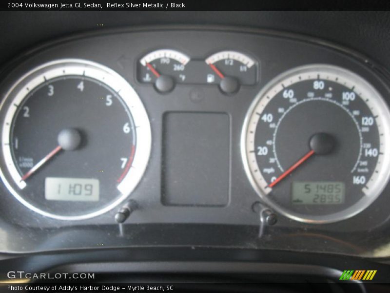 Reflex Silver Metallic / Black 2004 Volkswagen Jetta GL Sedan