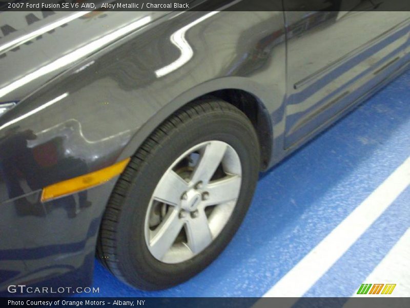 Alloy Metallic / Charcoal Black 2007 Ford Fusion SE V6 AWD