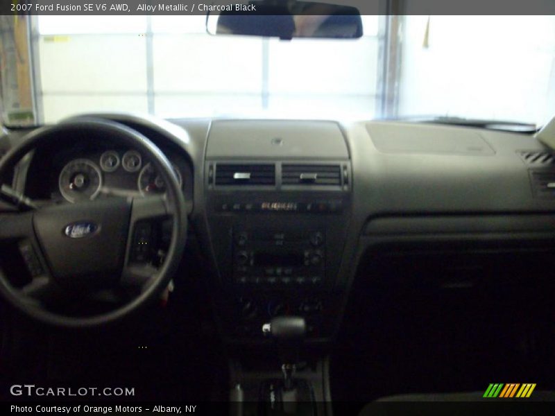 Alloy Metallic / Charcoal Black 2007 Ford Fusion SE V6 AWD