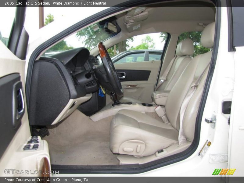 White Diamond / Light Neutral 2005 Cadillac CTS Sedan