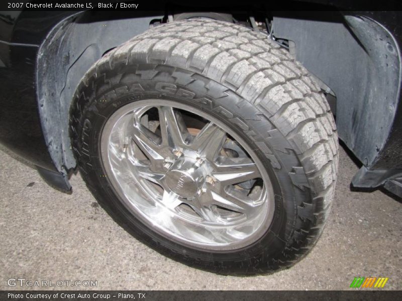 Black / Ebony 2007 Chevrolet Avalanche LS
