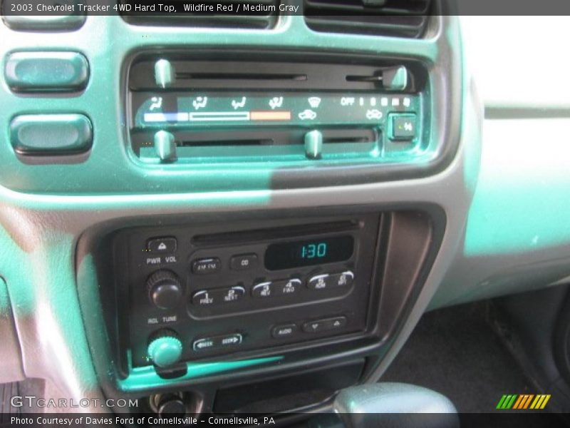 Wildfire Red / Medium Gray 2003 Chevrolet Tracker 4WD Hard Top