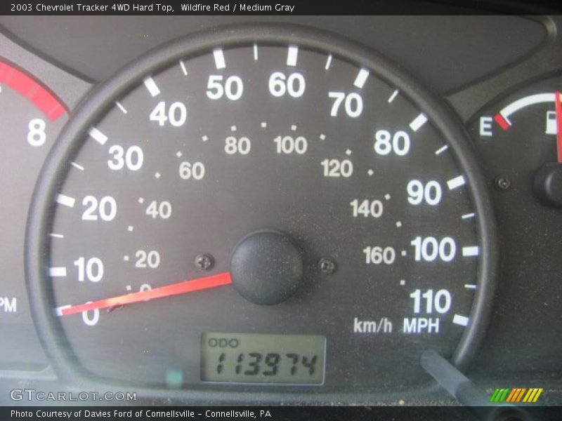 Wildfire Red / Medium Gray 2003 Chevrolet Tracker 4WD Hard Top