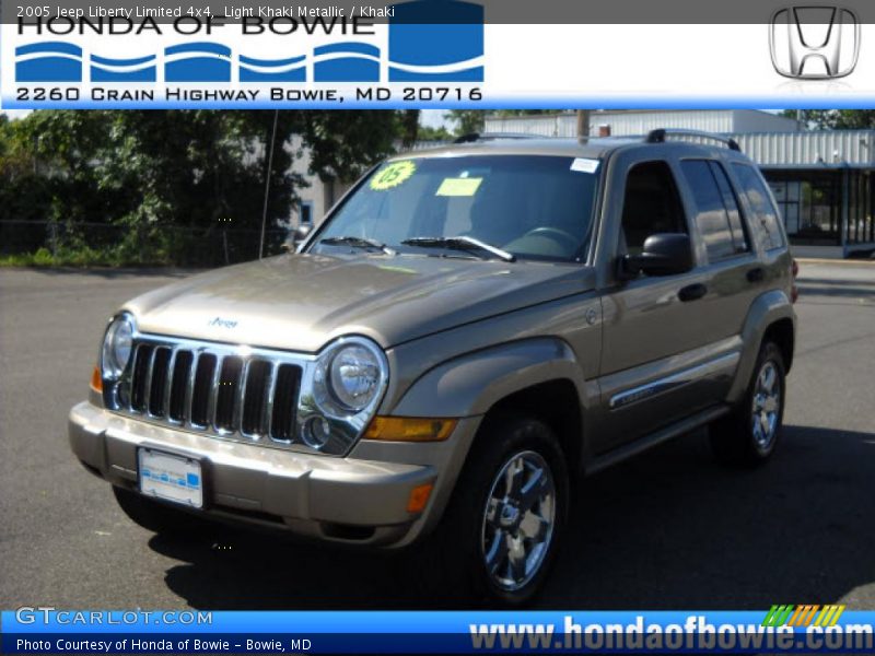 Light Khaki Metallic / Khaki 2005 Jeep Liberty Limited 4x4