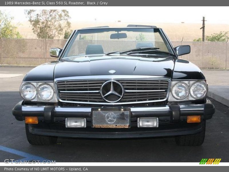 Black / Grey 1989 Mercedes-Benz SL Class 560 SL Roadster