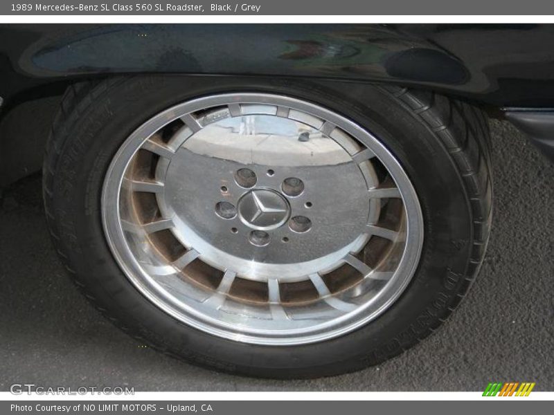 Black / Grey 1989 Mercedes-Benz SL Class 560 SL Roadster