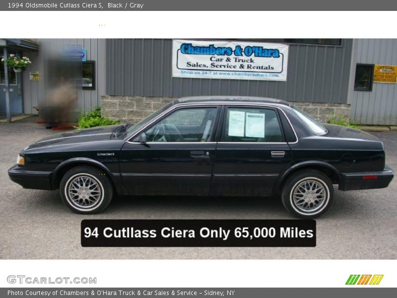 Black / Gray 1994 Oldsmobile Cutlass Ciera S