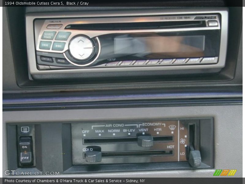 Black / Gray 1994 Oldsmobile Cutlass Ciera S