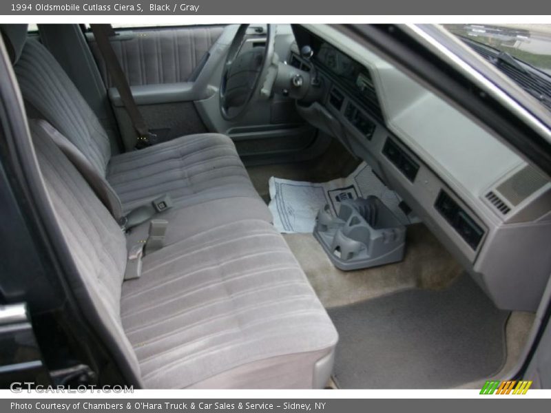 Black / Gray 1994 Oldsmobile Cutlass Ciera S