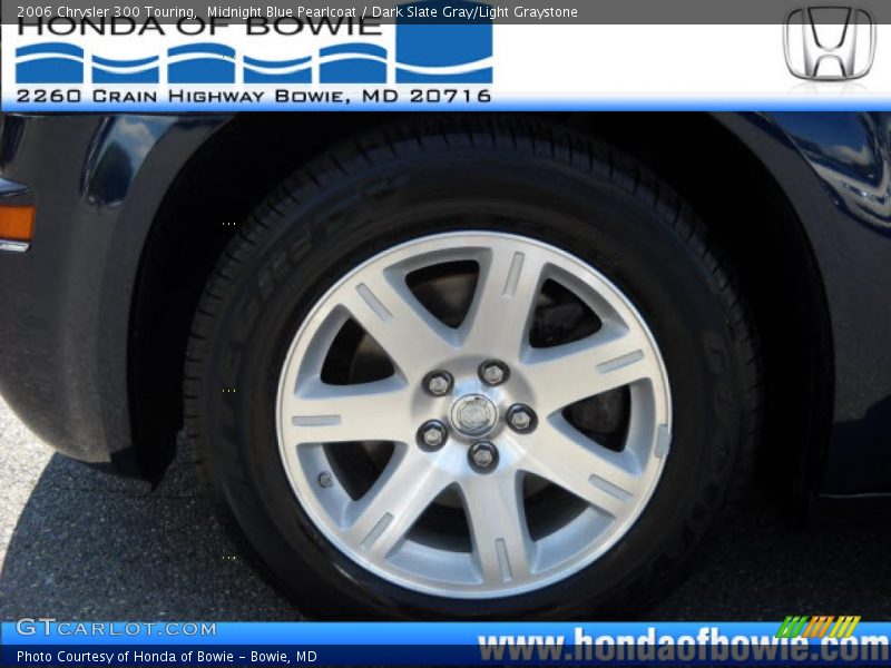 Midnight Blue Pearlcoat / Dark Slate Gray/Light Graystone 2006 Chrysler 300 Touring