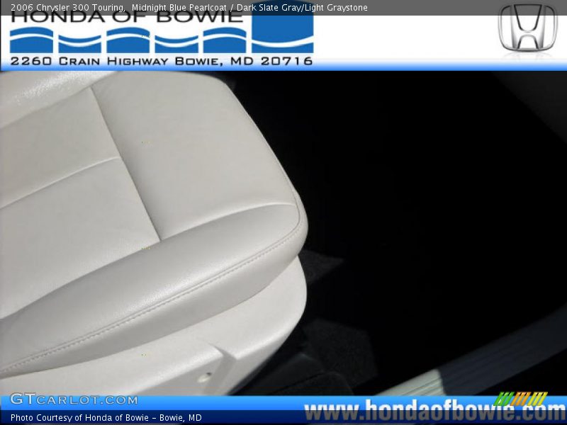 Midnight Blue Pearlcoat / Dark Slate Gray/Light Graystone 2006 Chrysler 300 Touring
