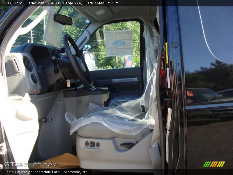 Black / Medium Flint 2010 Ford E Series Van E250 XLT Cargo 4x4