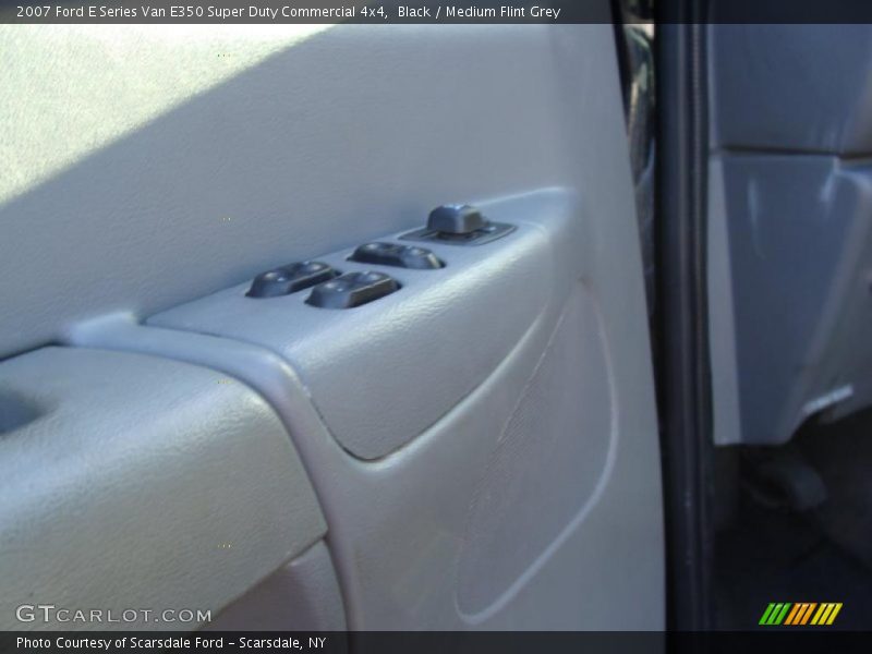 Black / Medium Flint Grey 2007 Ford E Series Van E350 Super Duty Commercial 4x4