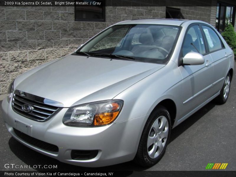 Bright Silver Metallic / Gray 2009 Kia Spectra EX Sedan