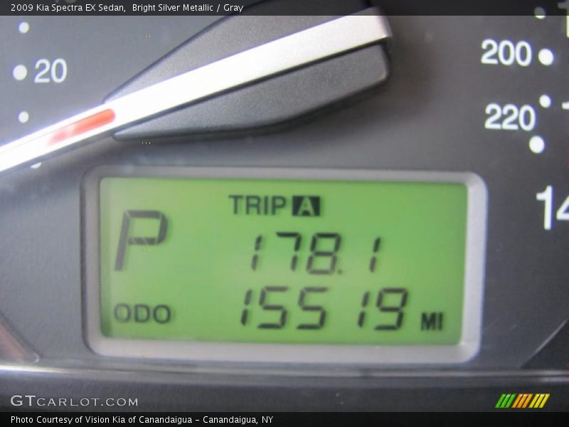 Bright Silver Metallic / Gray 2009 Kia Spectra EX Sedan