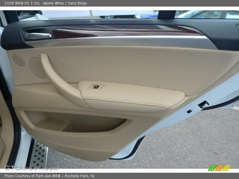 Alpine White / Sand Beige 2008 BMW X5 3.0si